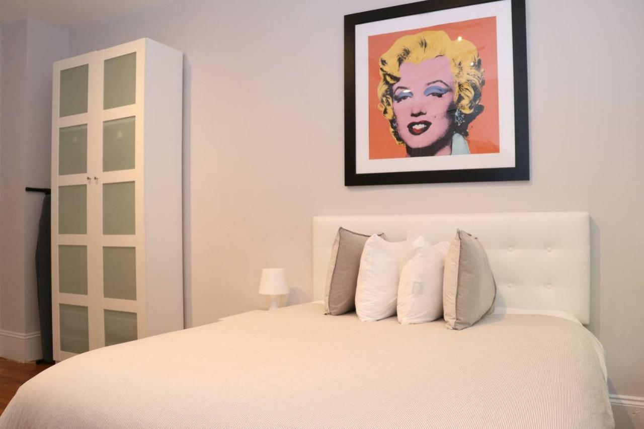 A Stylish Stay W/ A Queen Bed, Heated Floors.. #15 Brookline Eksteriør bilde